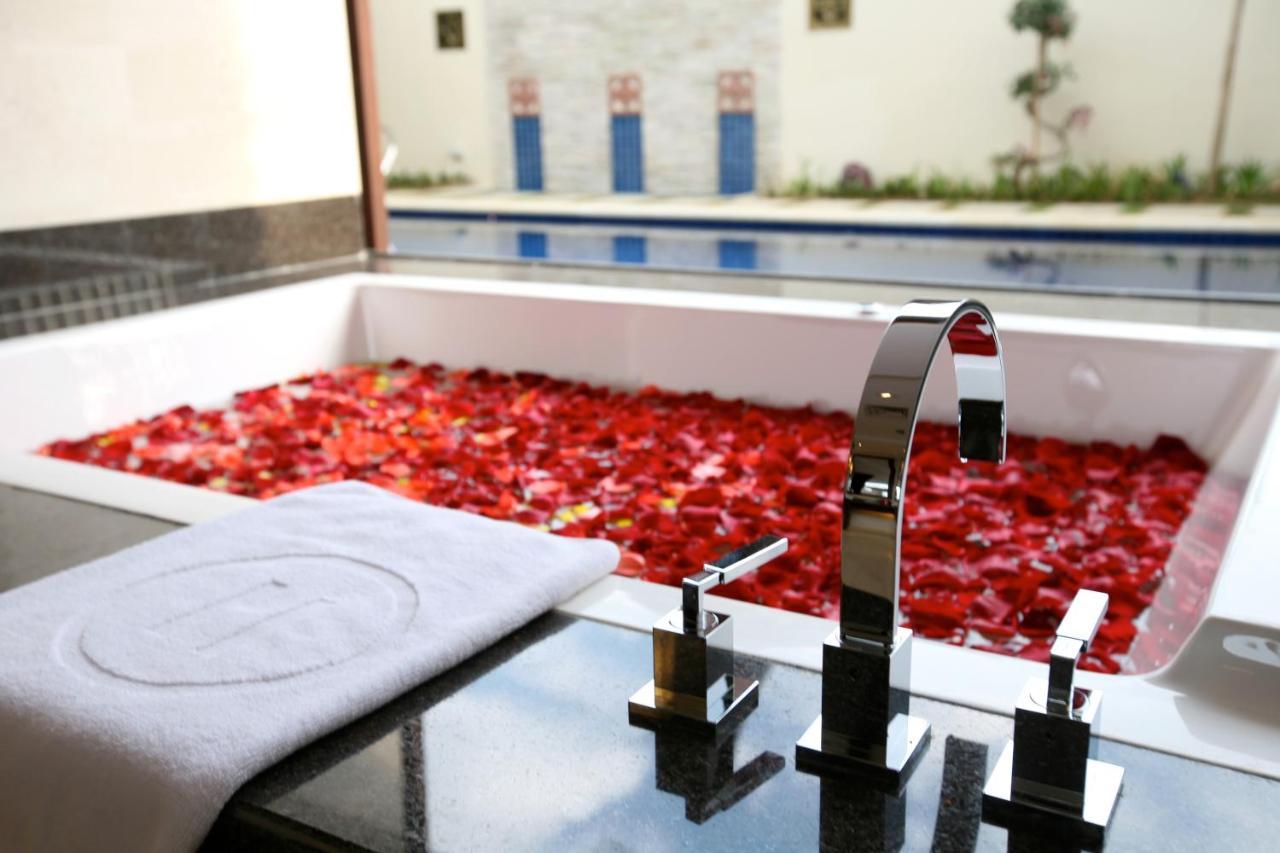 Pullman Sanya Yalong Bay Villas & Resort Exterior foto
